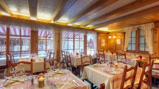 Petit Helvetia Budget Hotel Zermatt Eksteriør bilde